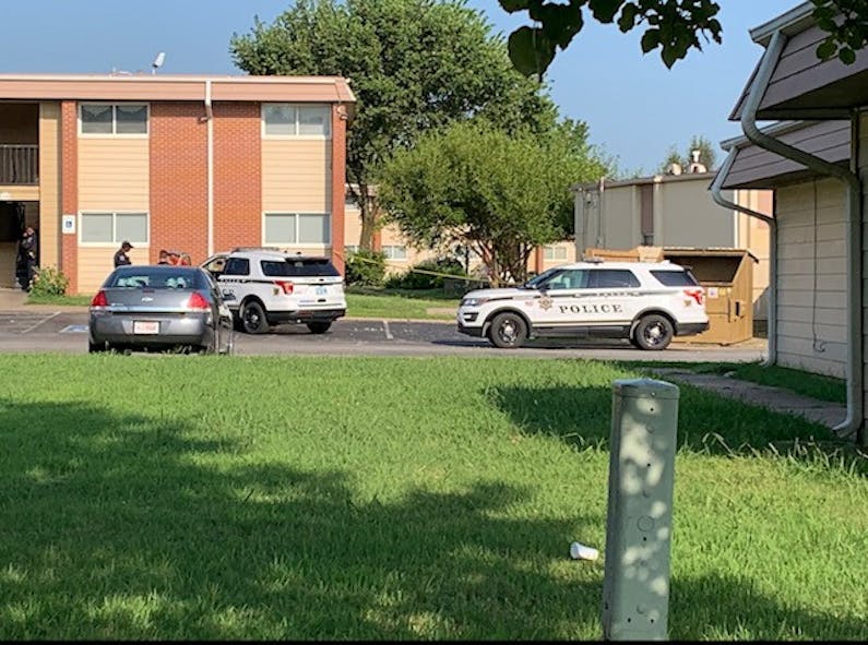 1 Injured, 1 In Custody After Shooting At Bradford Apartments In Tulsa