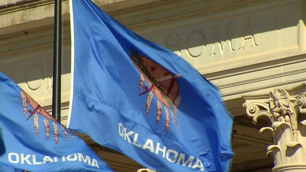 Oklahoma Capitol - State Flag