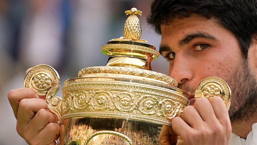 Carlos Alcaraz Beats Novak Djokovic In 5 Sets To Win Wimbledon For His