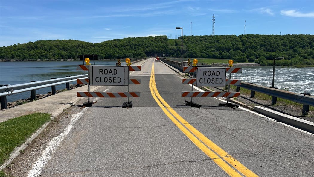 Fort Gibson Bridge over dam closed - April 2025