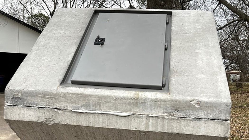 Tornado Shelter 
