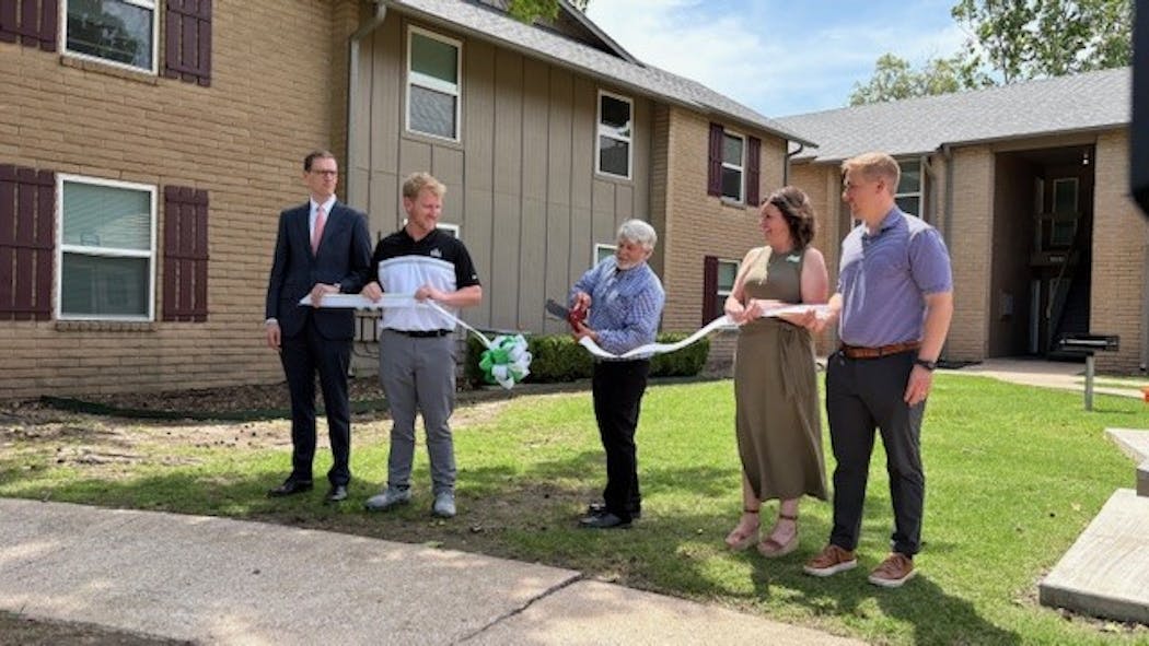 Youth Services of Tulsa Cuts Ribbon at Apartment Complex