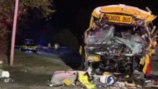  School Bus Crash In Tennessee Kills Girl And Driver And Injures Others