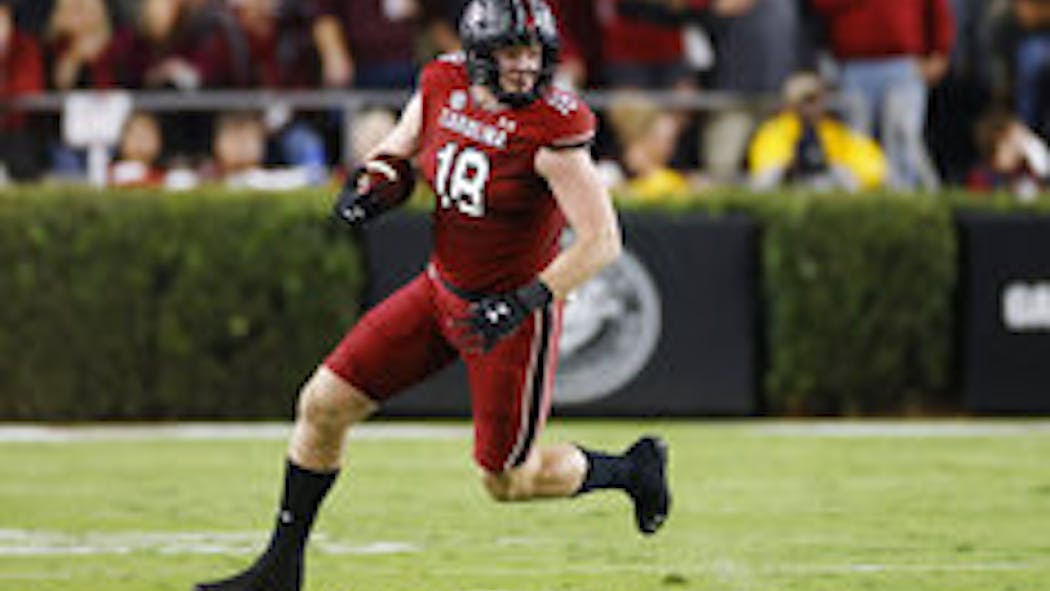 Former OU tight end Austin Stogner is returning to the program