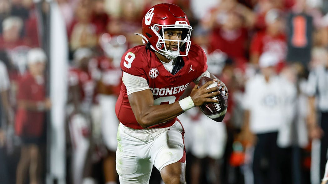 Michael Hawkins Jr. - Oklahoma Sooners Quarterback 