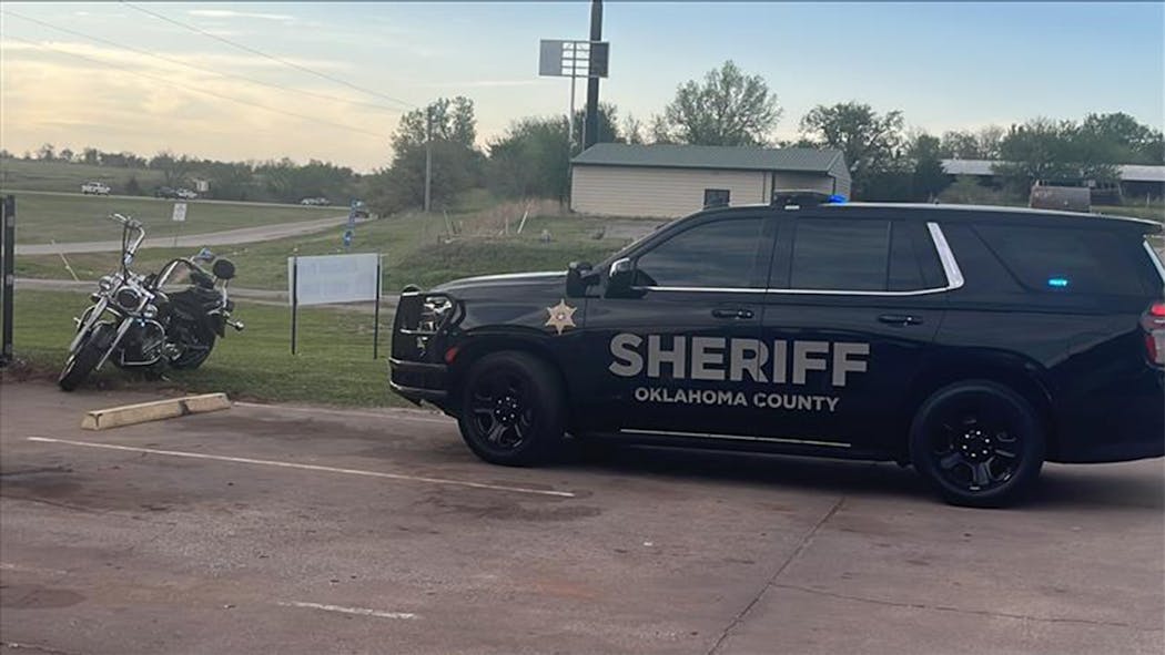 auto vs moto crash - edmond