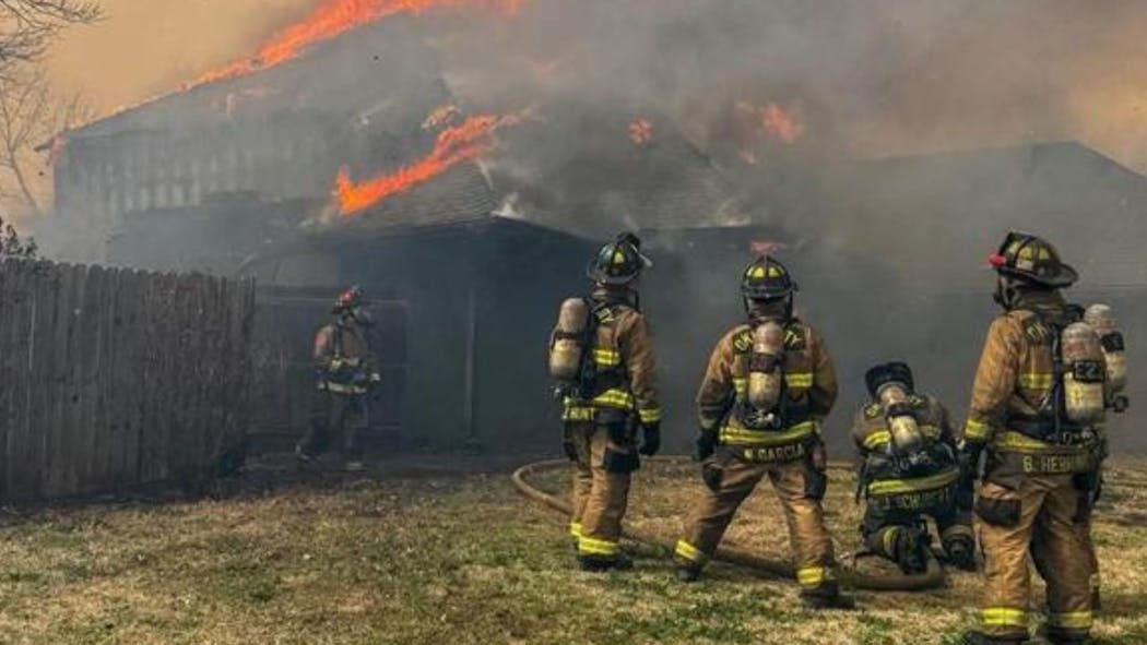 Fire Destroys two homes in Northwest OKC